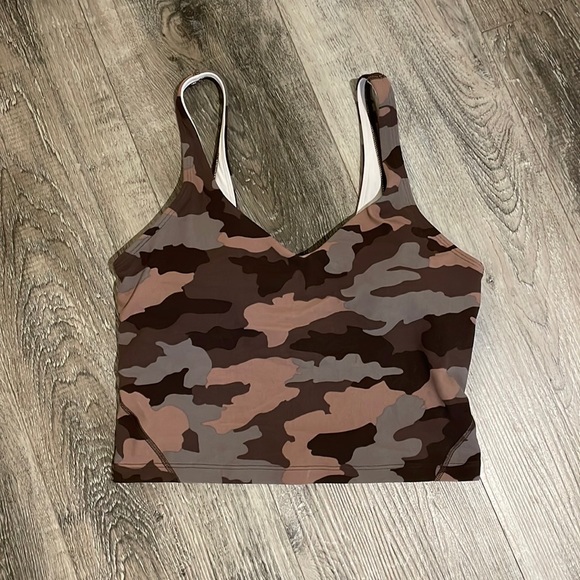 SOLD - Lululemon Align camo crop - size 6 - Picture 1 of 2